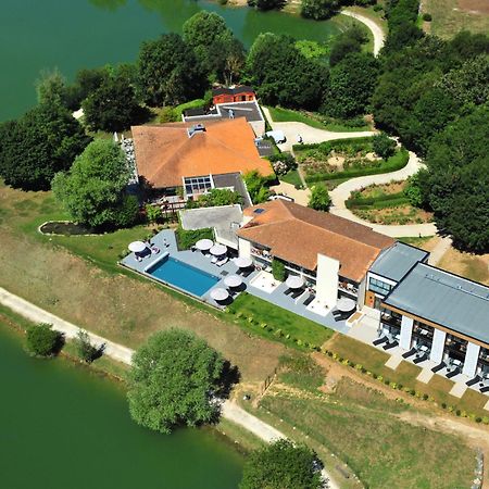 Les Jardins Du Lac Trizay Exterior photo